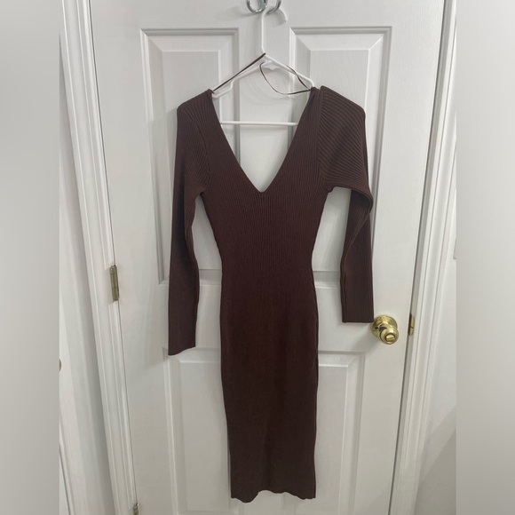 EUC Vici Wickson Ribbed Midi Sweater Dress - Picture 2 of 8